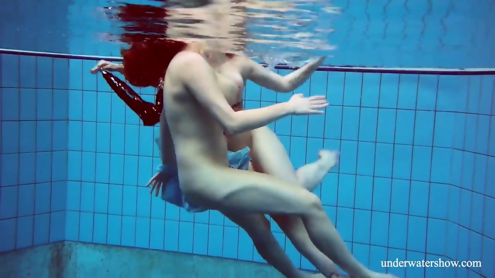 Hottest Underwater Girls Stripping Dashka And Vesta Eporner
