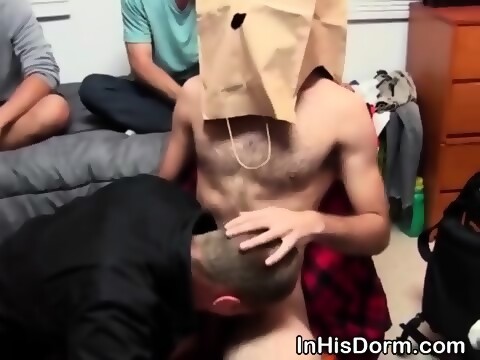 Gay Boys Throw Paper Bag Blowjob Party In Dorm Room - EPORNER