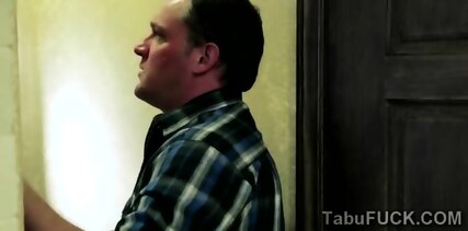 Perv Gives Cheerleading Stretching Tips To His Sweet 18yo Stepdaughter