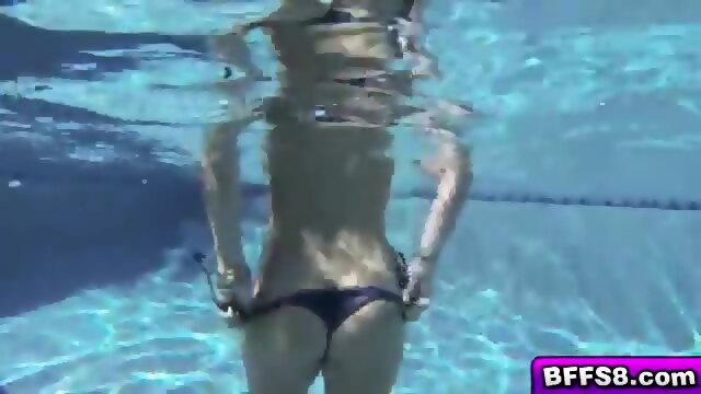 All Out Orgy In The Pool Its Super Hot