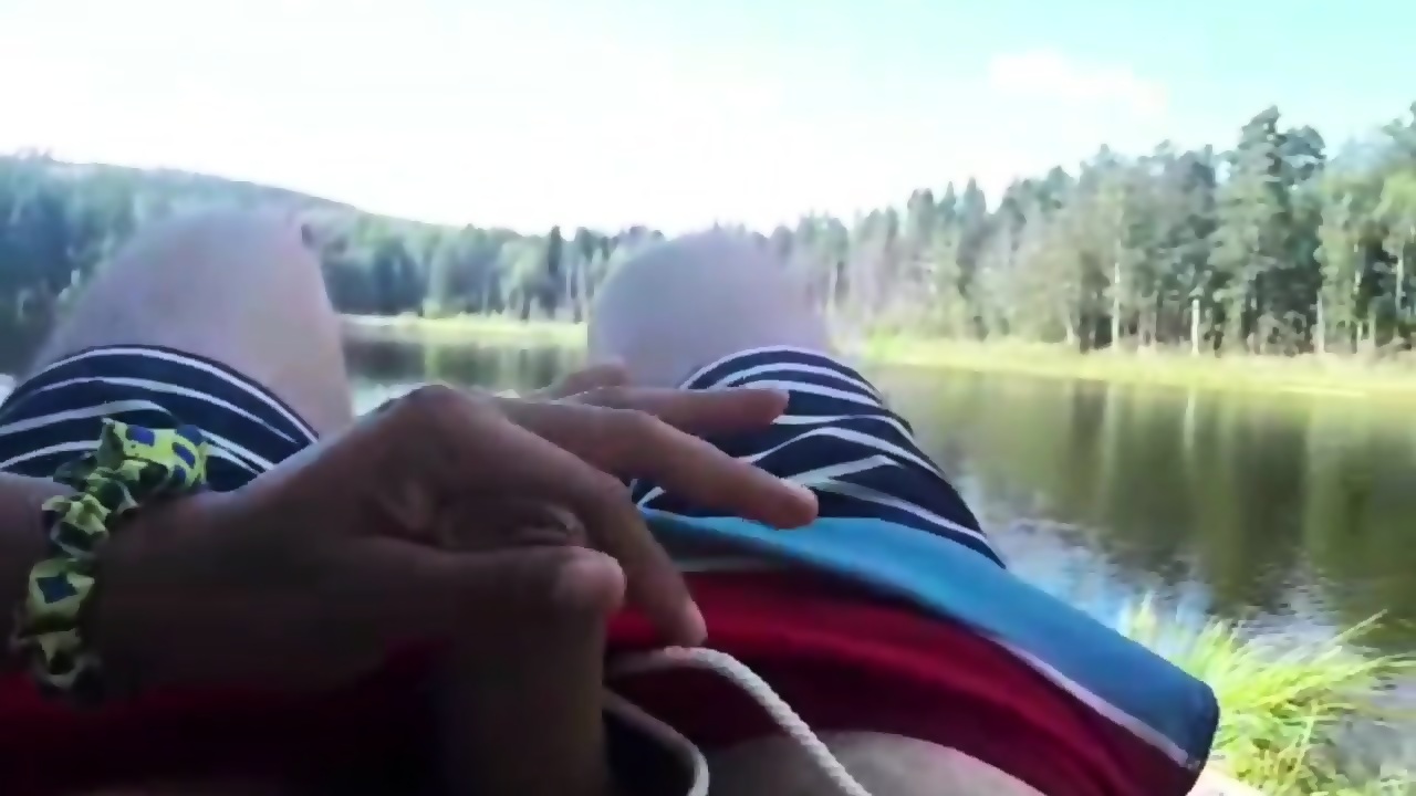 Real Sex Video Couple Risky Outdoor Nearby Lake Part1