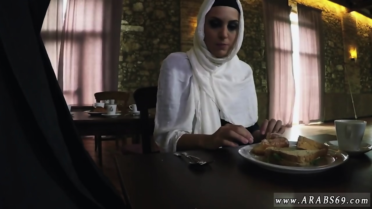 Arab Rim Job And American Muslim Teen Hungry Woman Gets Food And Fuck image