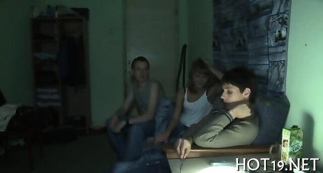 Dude Looks At Gf Screwed