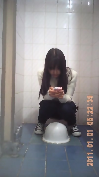 voyeur spycam korean toilet