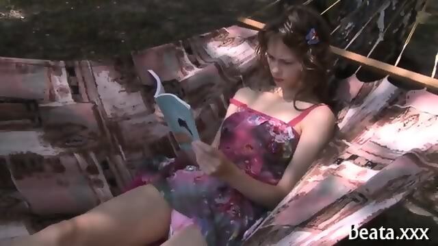 Two Minxes Share One Big Dong