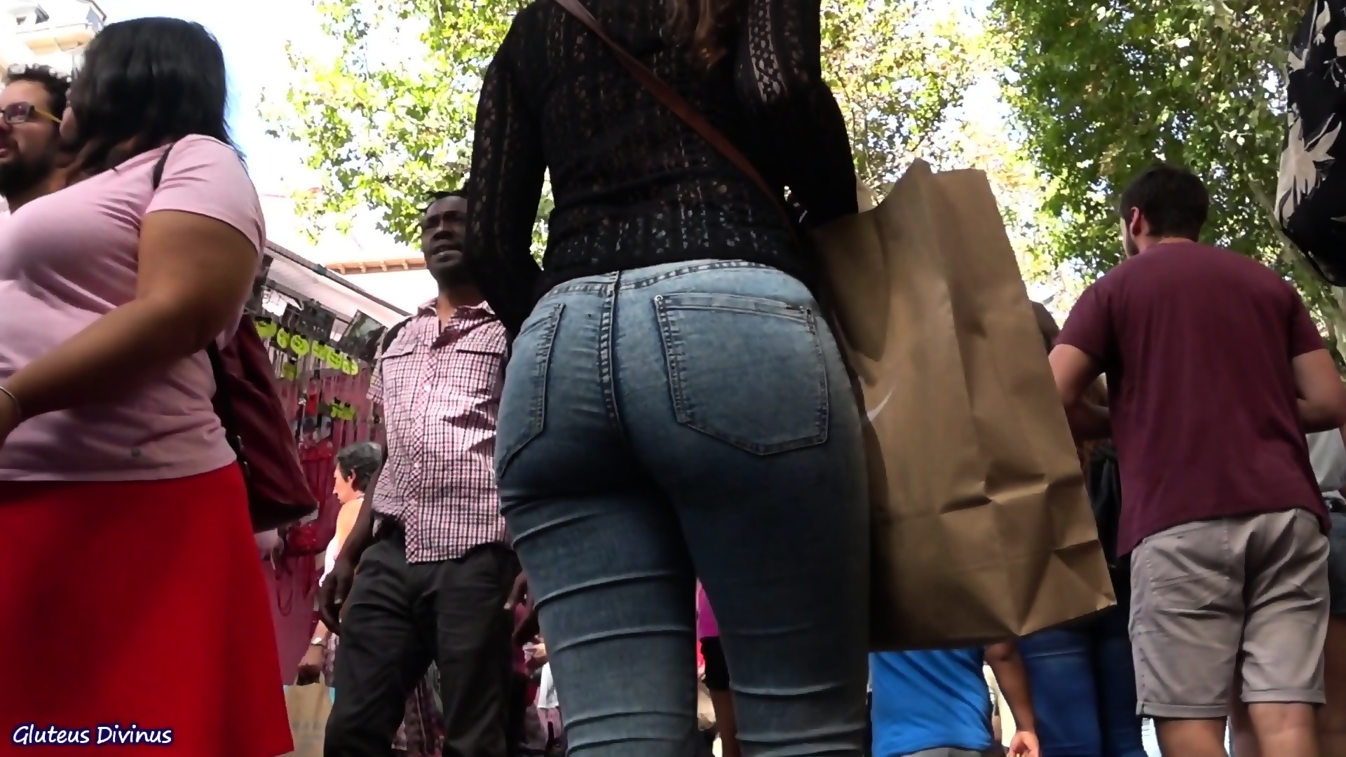 Candid Big Asses Big Butt Voyeur picture