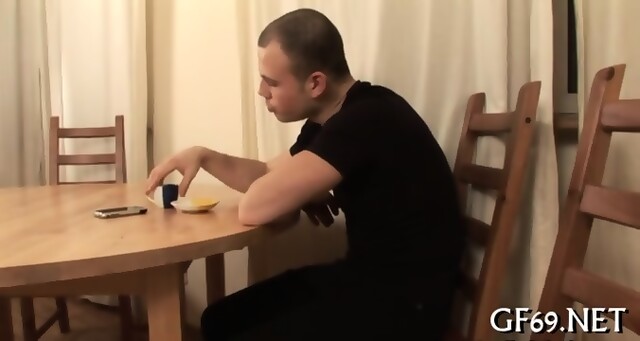 Expanding A Tight Pussy