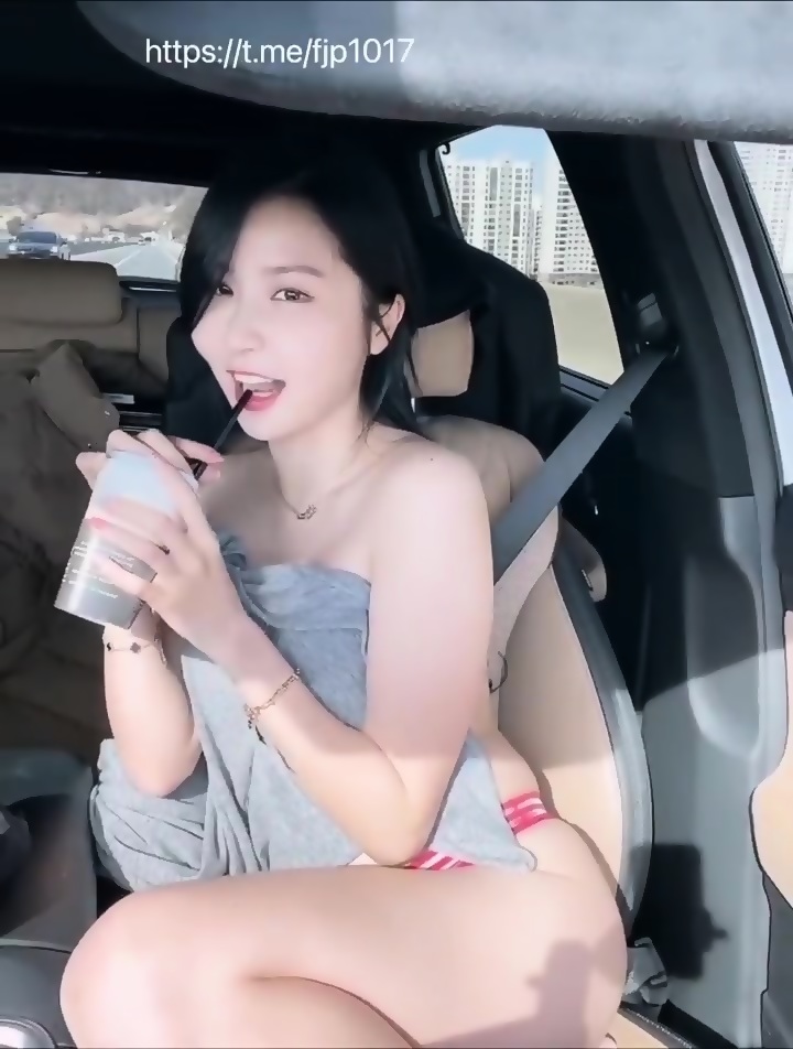 Korean Girl Naked Inside Car - Full Video Here Https://za.uy/WohC - EPORNER