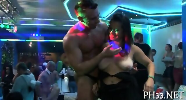 Sizzling Hot Orgy Delight