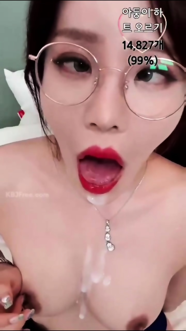 Korean Hot Lips Ahegao - EPORNER