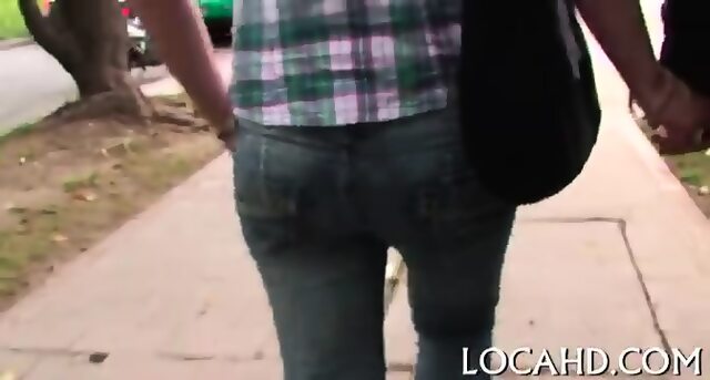 Nasty Bitch Is Awarded With Jizz