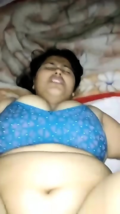 Milf Sucking Vid Malayalam - Fat Indian Milf Ki Sucking And Fucking Porn Video - EPORNER