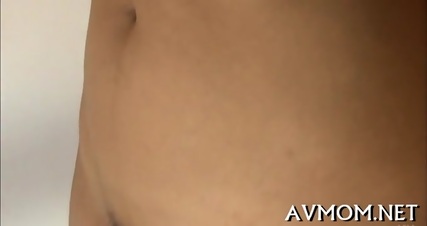 Milf Cums From Large Dildo