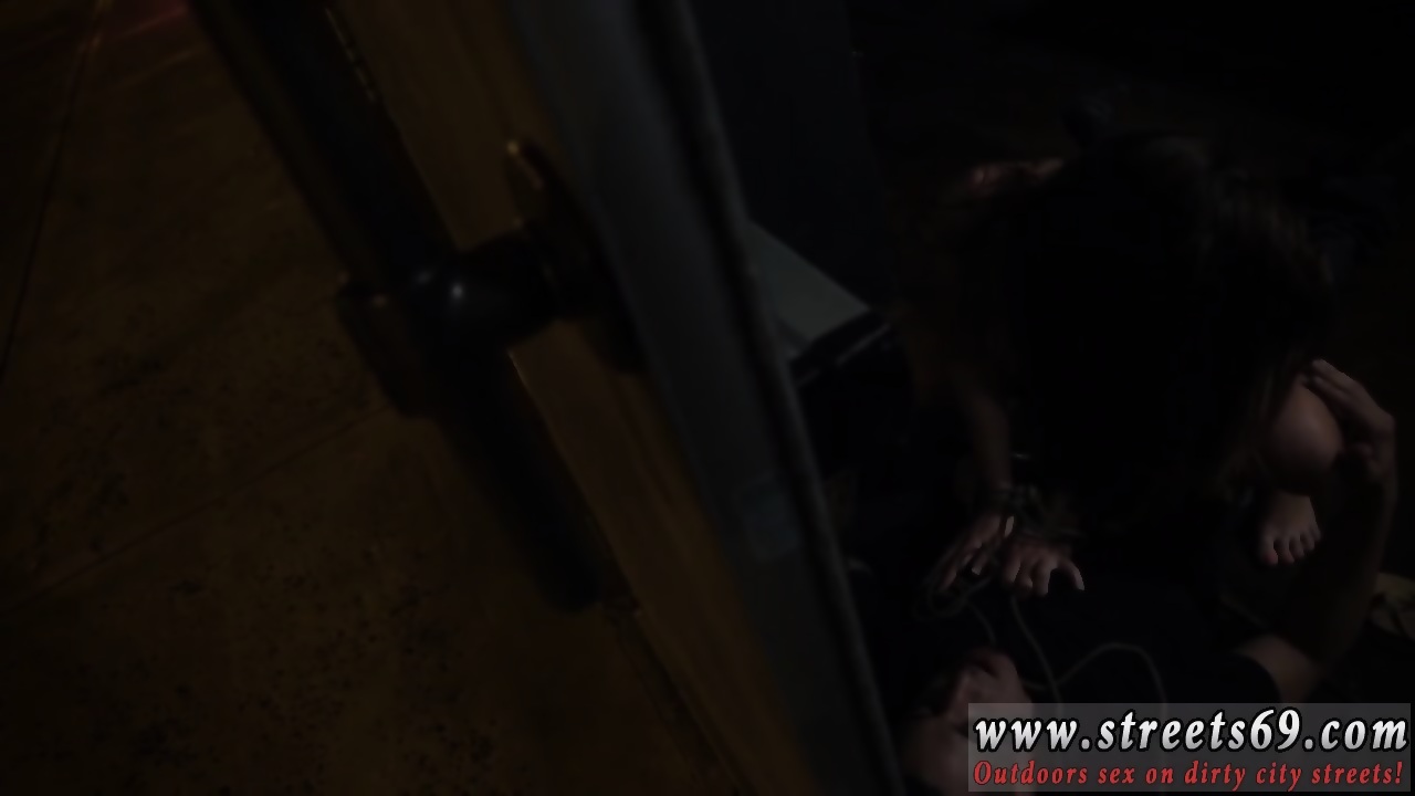 Best two girl blowjob hd Smokey-eyed honey, JoJo Kiss is broke and alone pic