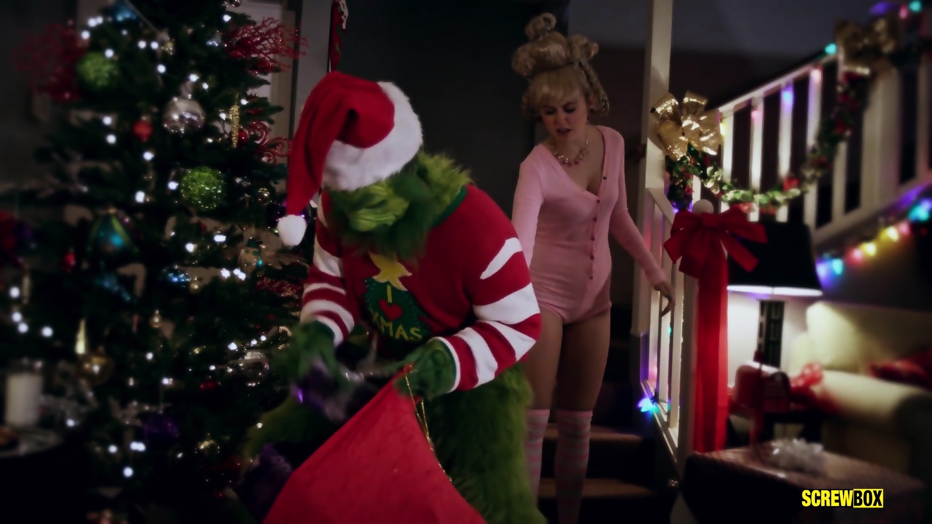Chloe couture grinch