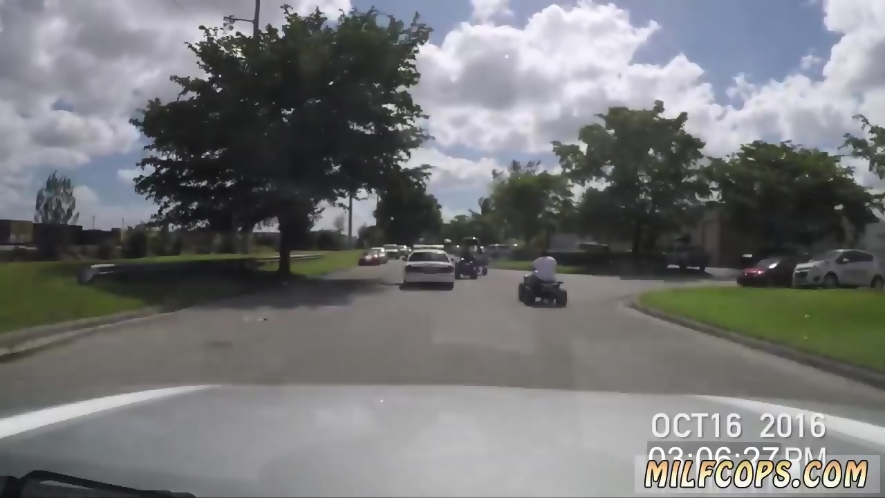 Amateur Dp Anal Creampie Xxx Street Racers Get More Than They Bargained For