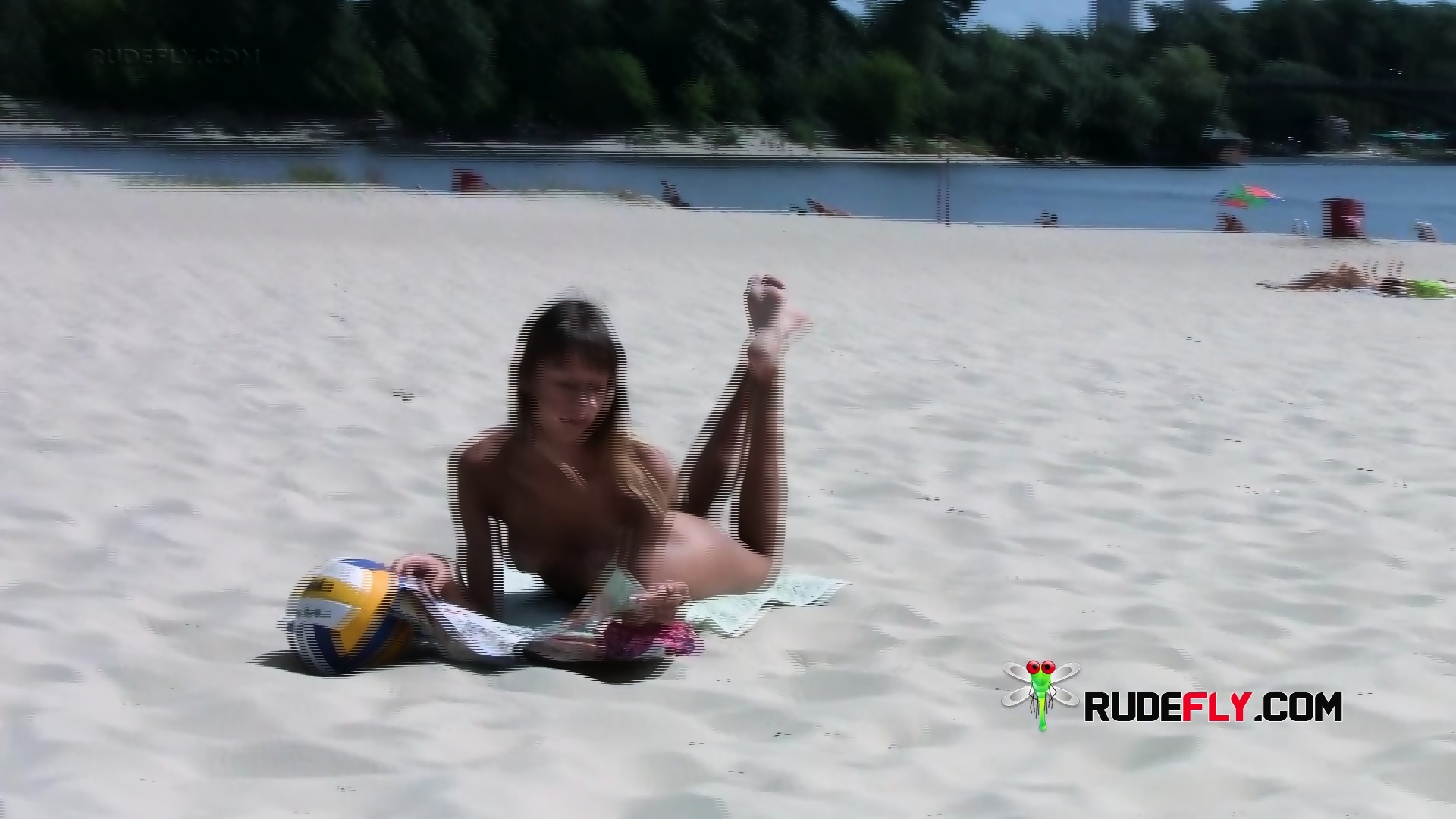 Voyeur Catches Multiple Young Nudist Babes On A Hidden Camera