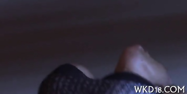 Babe Seduces Man To Fuck