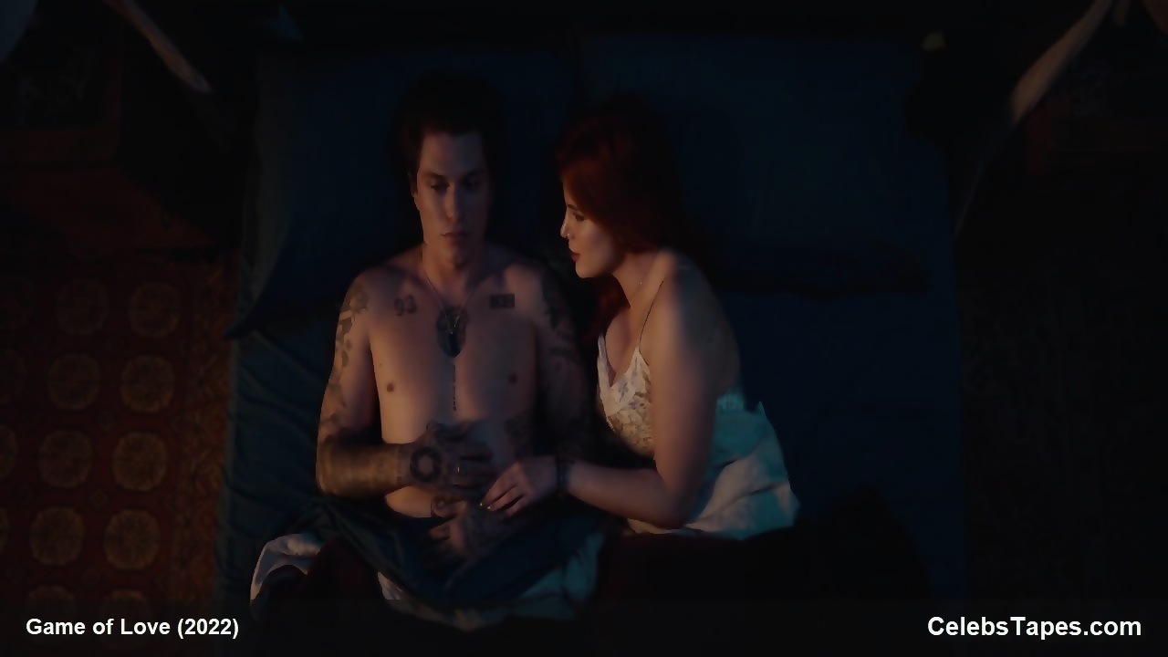 Alma Noce Nude Topless, Bella Thorne Sexy - Bella Sexy - EPORNER