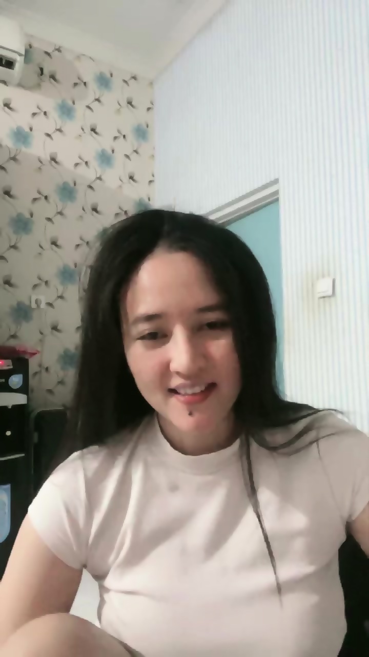 MARLBOROQUEENSEX - OCHI BERLIAN HOT - EPORNER