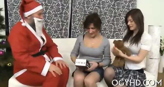 Nice Young Babe Licks Old Dick
