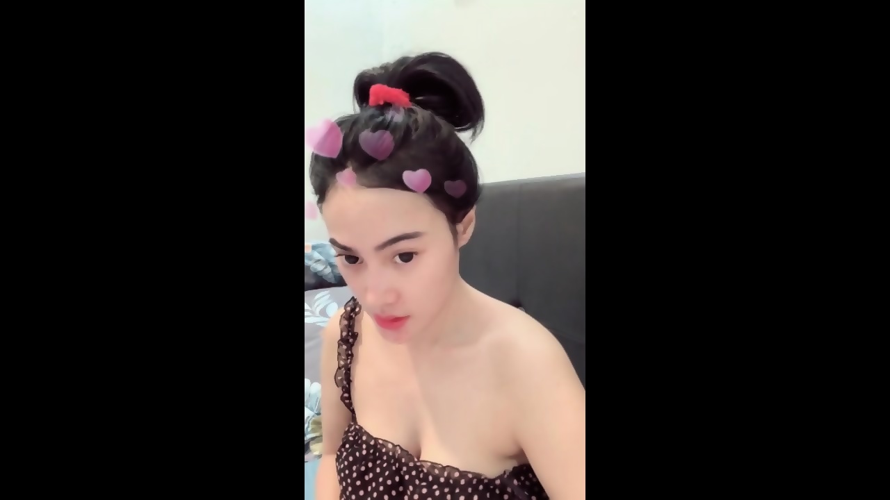 Mommy Bikin Sange Live Bigo