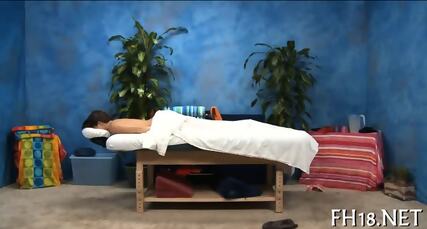 Invigorating Babes Hot Body