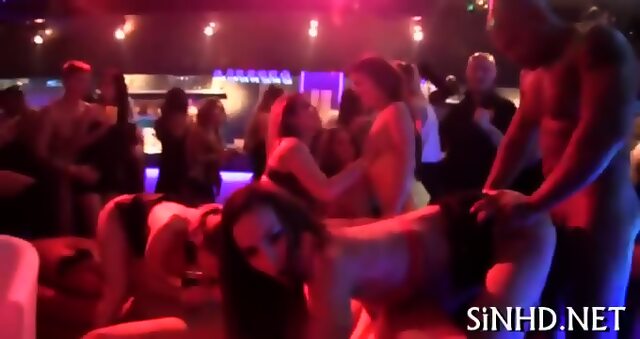 Raucous Love Holes Pleasuring