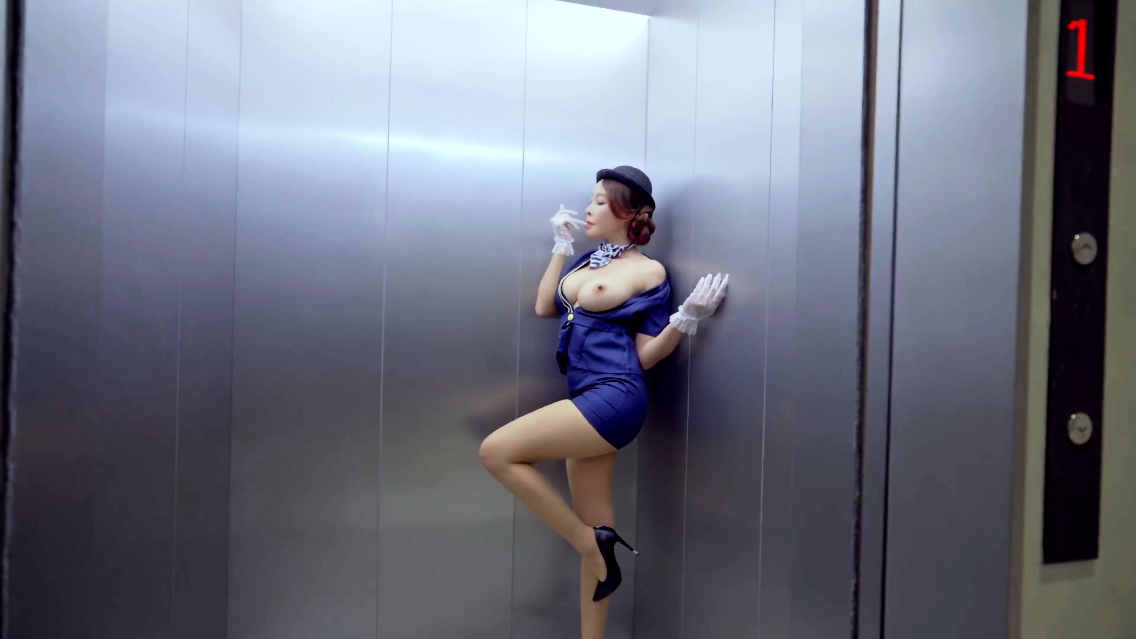 Chinese Flight Attendant Milf Elevator Sex Uncensored image image