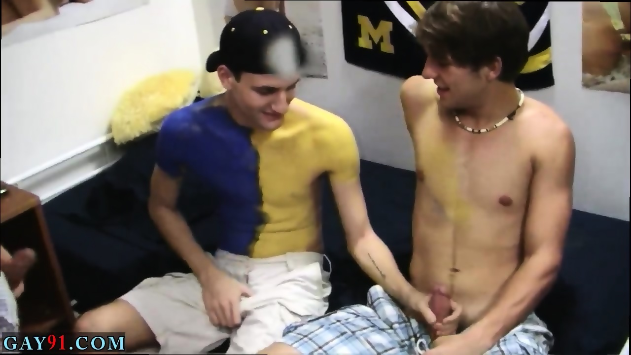 Dean Naked College Men Gay These Michigan Guys Sure Know How To Party So One Of These Eporner 