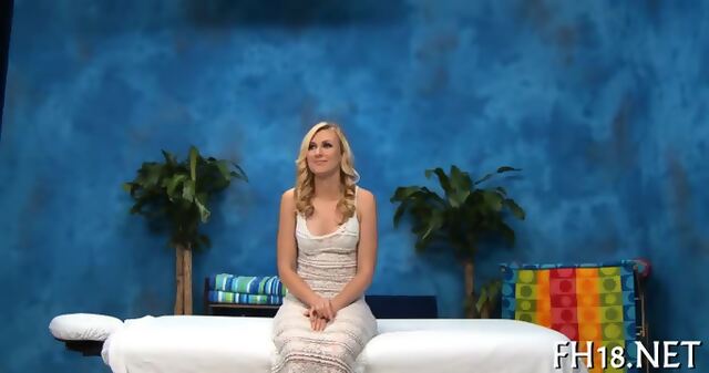 Stimulating Chicks Wanton Needs