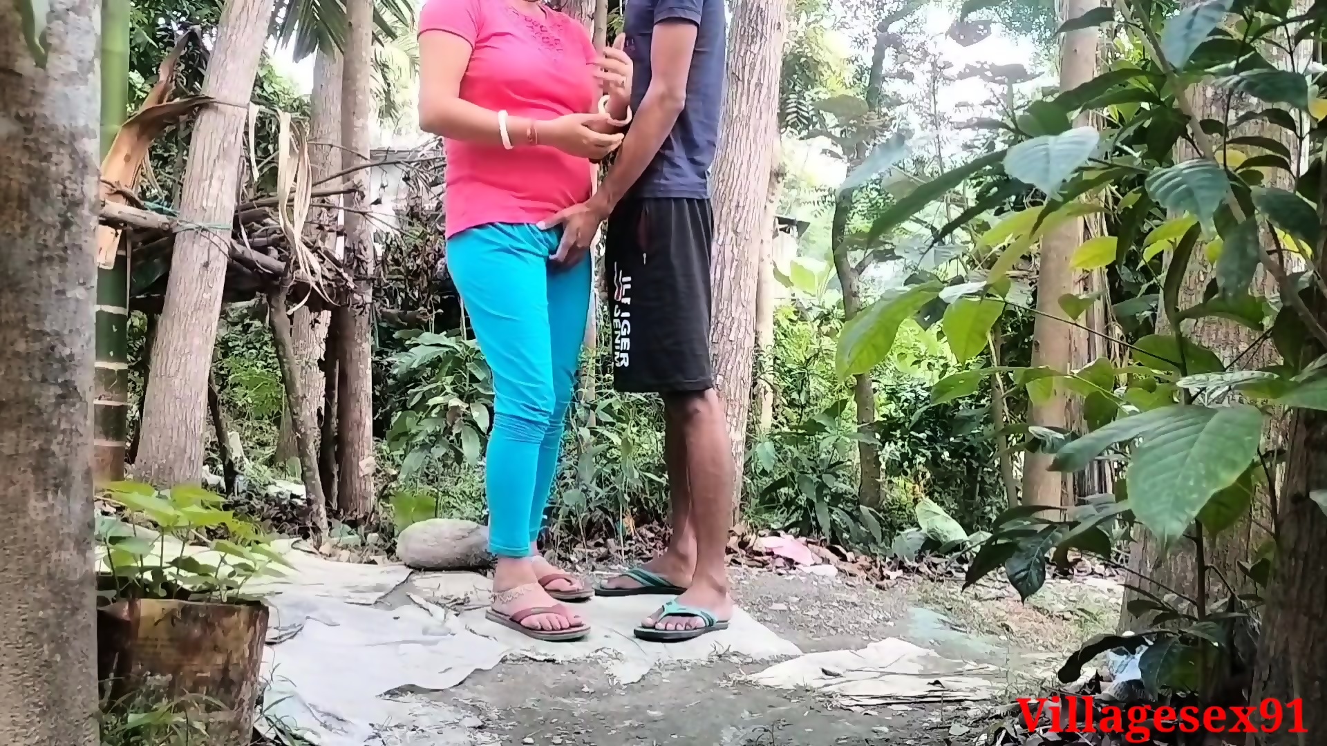Village Girlfriend Sex With Her Boyfriend In Red T Shar image