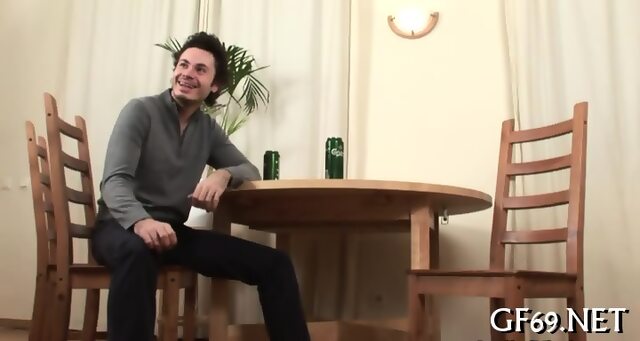 Hot hunk plays with two beauties