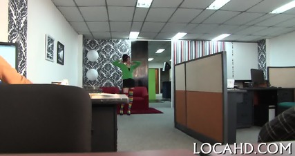 Demonstration of fucking skills