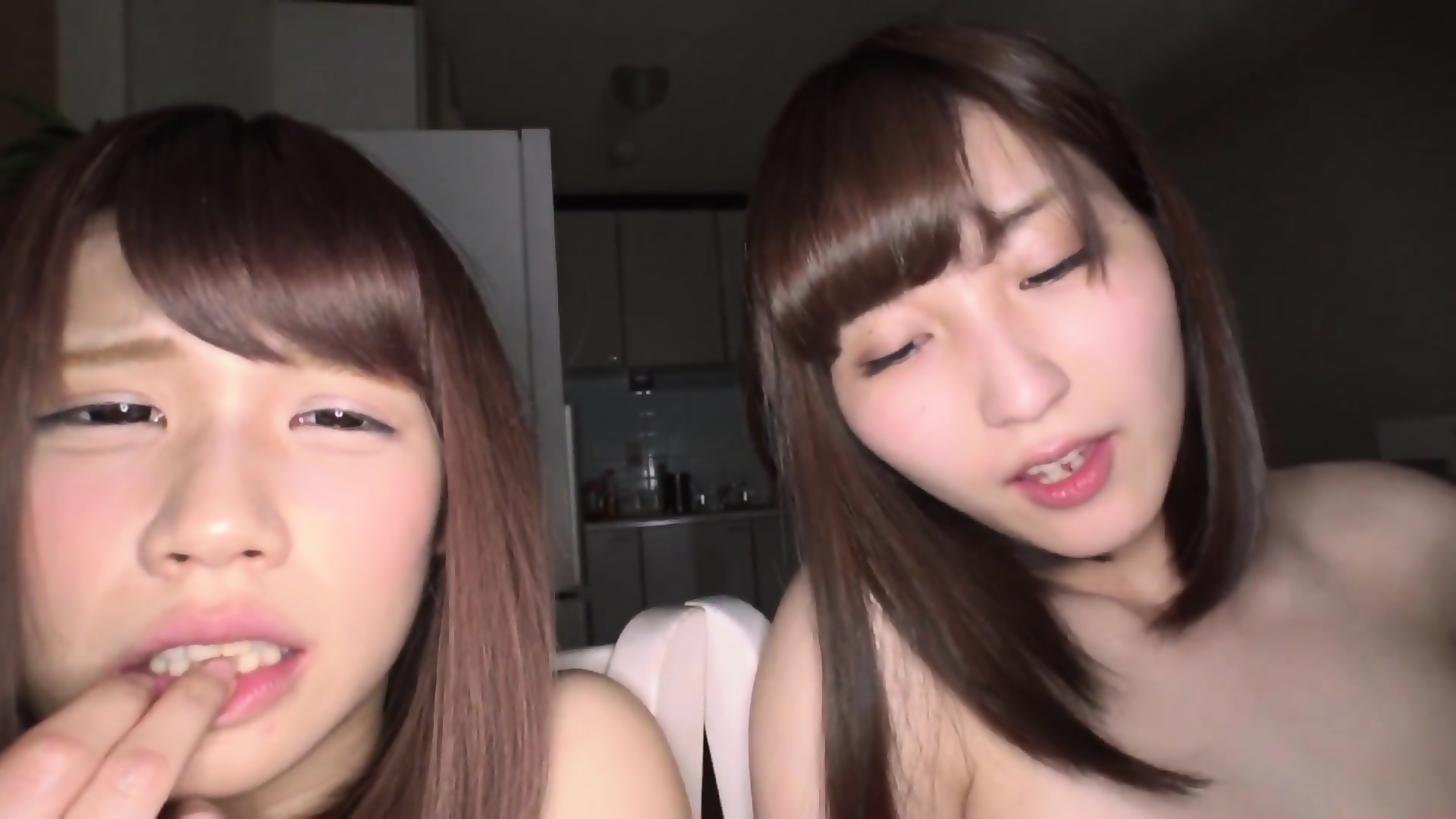 chan Mir hebe girl cocks 039  APKH-039 爆裂ハイテンション 3Pヘブン 真正レズカップルから受ける超濃厚変態奉仕! 涼宮琴音-白咲碧 若月まりあ - EPORNER