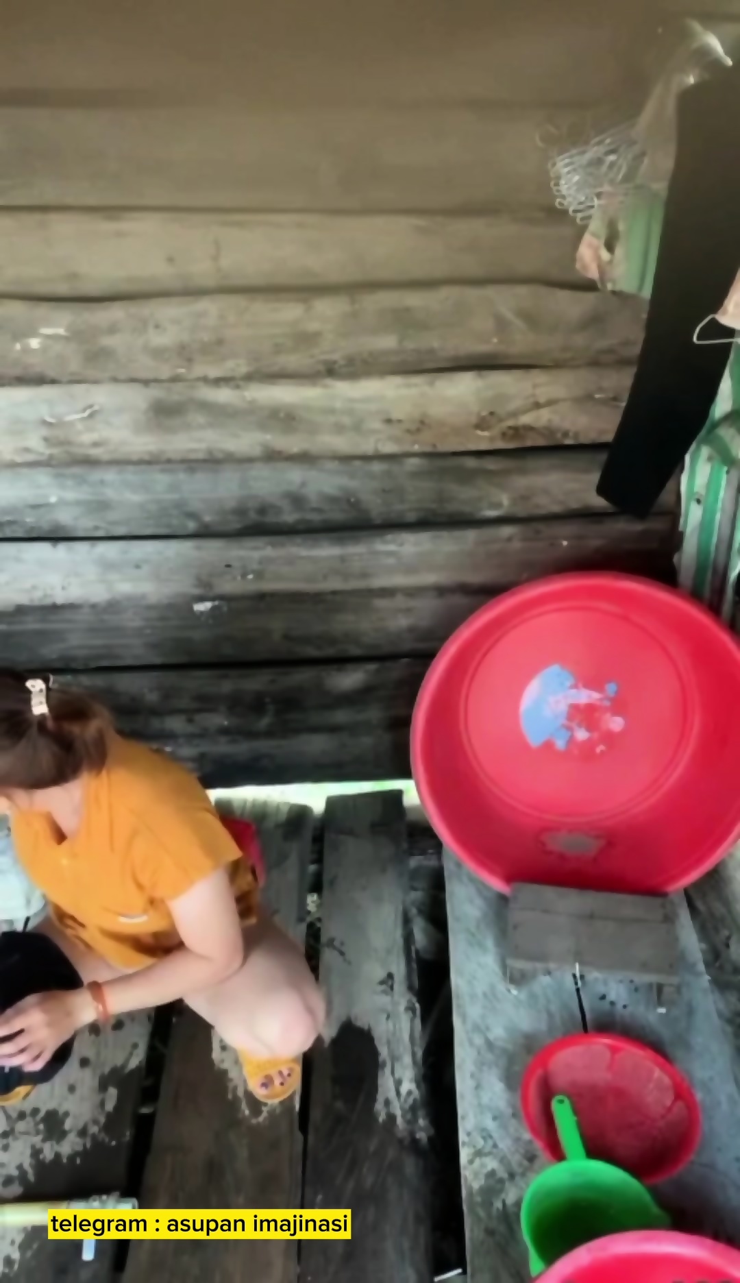 Ngintip mandi siswi smp cina pipis Ngintip Pipis - EPORNER