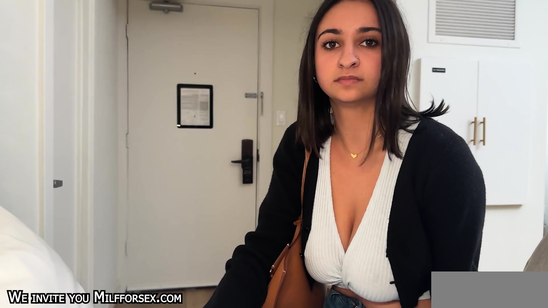 Big Titty Coworker Says NO To CONDOM During Business Trip Hookup - EPORNER